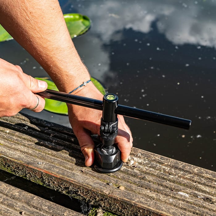 Avid Carp Lok Down Adjustable Stage Stand 3