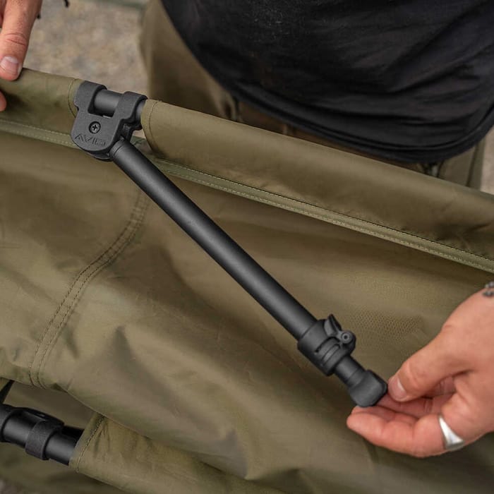 Avid Carp Revolve 1 Man Bivvy Close Up 2