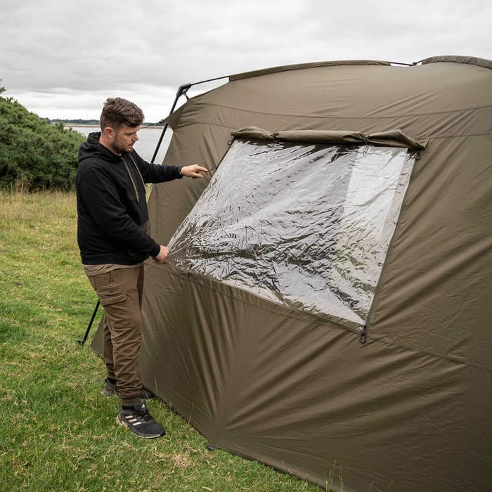 Avid Carp Revolve Screen House 5
