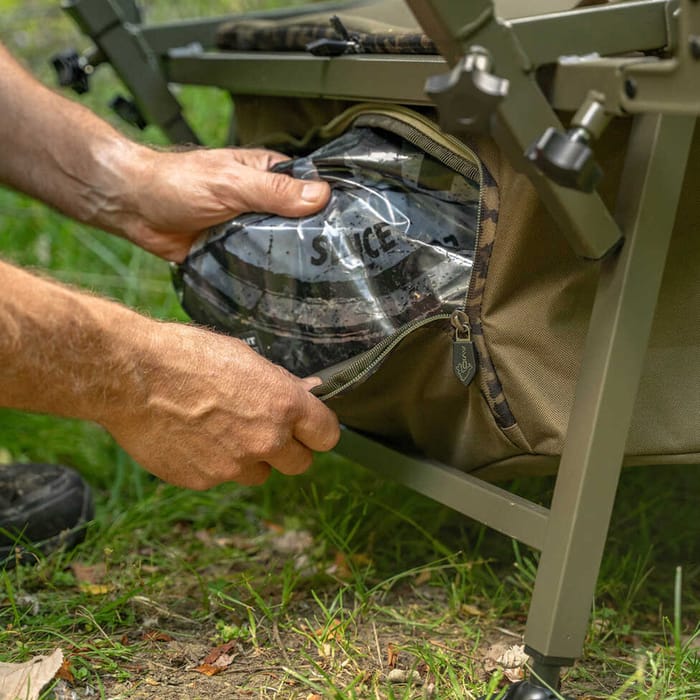 Avid Carp Revolve Sesson Barrow 14
