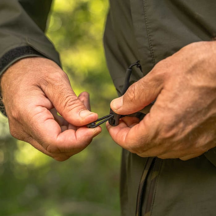 Avid Carp Revolve Waterproof Suit 10