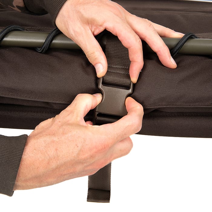 Fox EOS Bedchair - XL