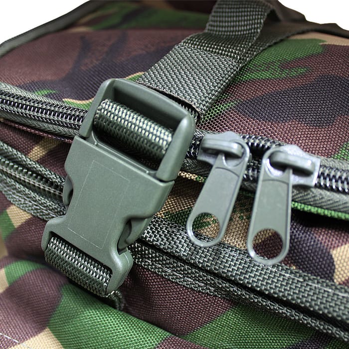 Cotswold Aquarius Woodland Camo Pathfinder Sack 1