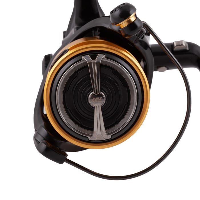 Daiwa 20 GS BR LT Reel Close Up 3