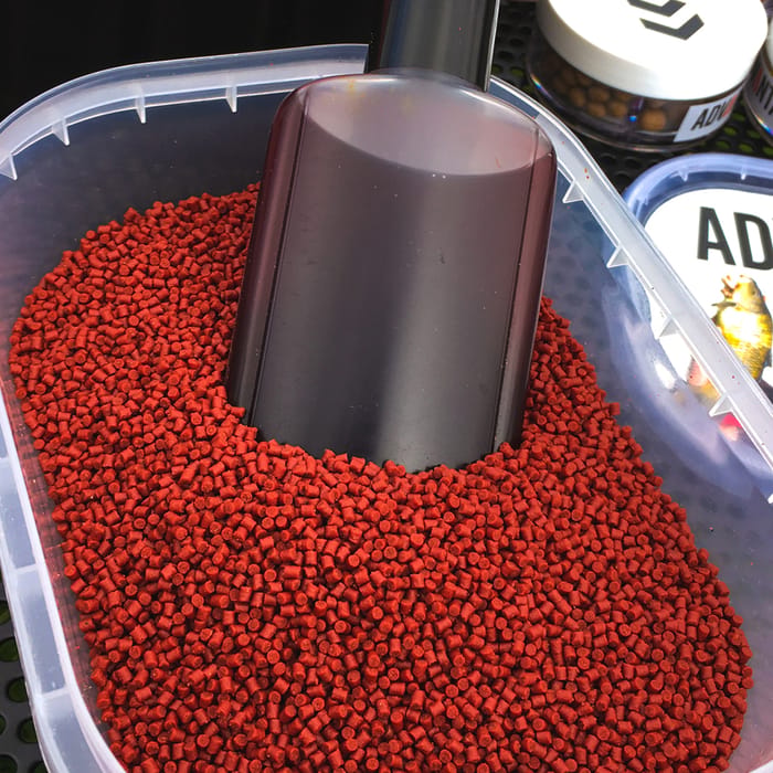 Daiwa Advantage Krill Method Box