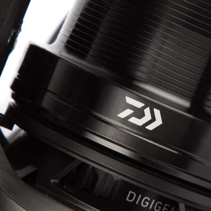 Daiwa Crosscast Carp QD Reel Size 5000 Close Up 9