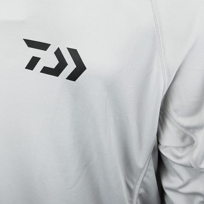 Daiwa DVEC Sun Top Hoodie 1