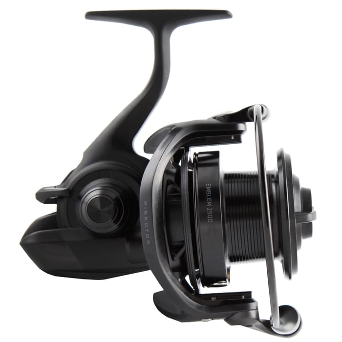 Daiwa Emblem 25QD Reel  Right Side