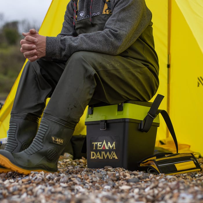 Daiwa Team Daiwa Sea Seat Box  Lifetsyle 