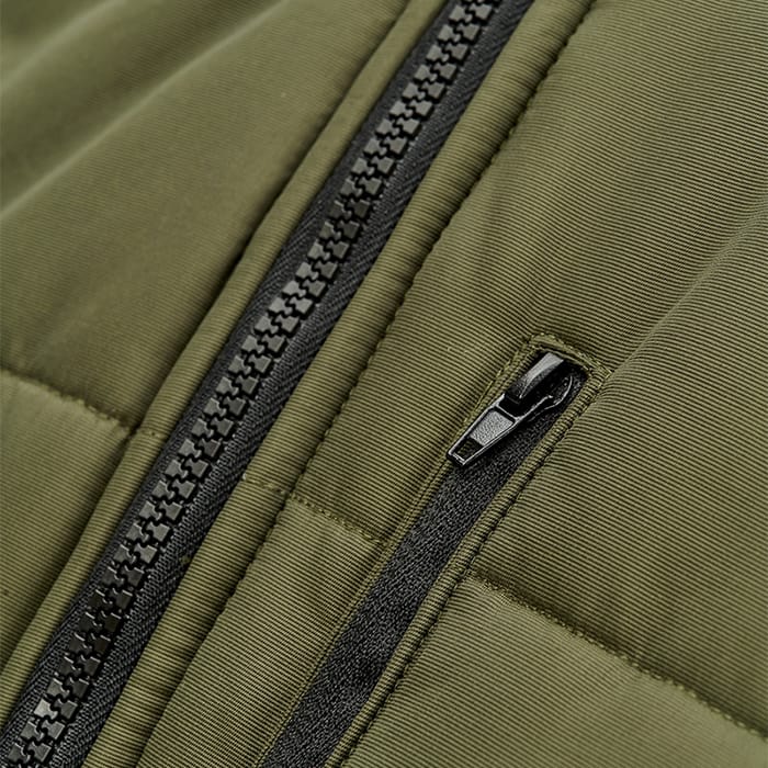 Daiwa Ultra Carp Fishing Jacket Close Up Zip