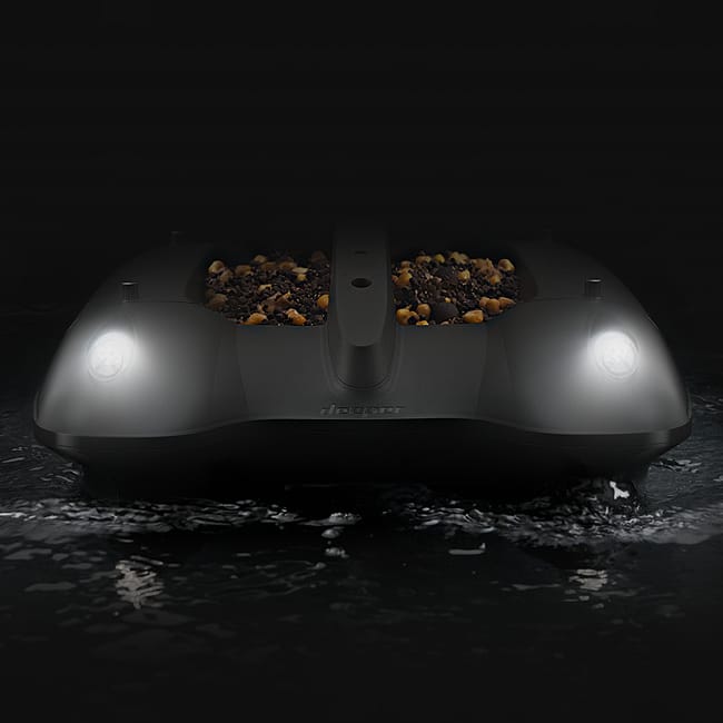Deeper QUEST Bait Boat 1
