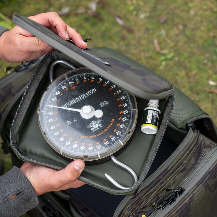 RidgeMonkey Ruggage Compact Scales Pouch 5