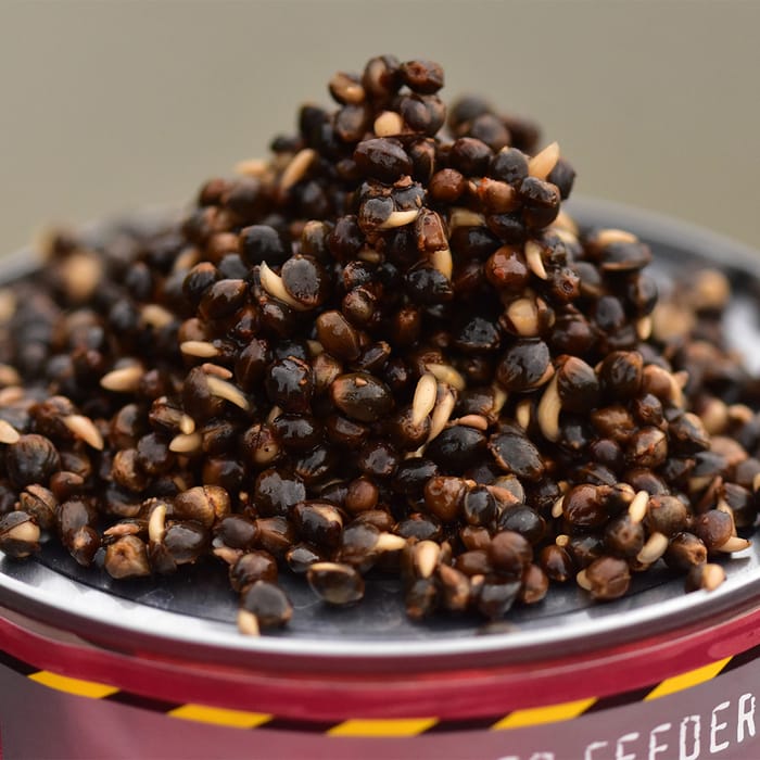 Dynamite Baits The Source Frenzied Hempseed 700g Close Up 1