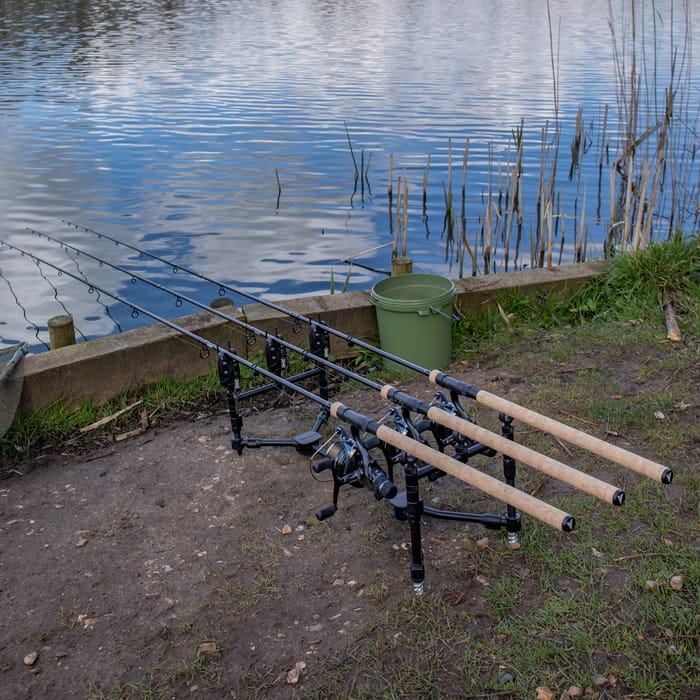 Fox Black Label QR 3 Rod Pod Complete 5