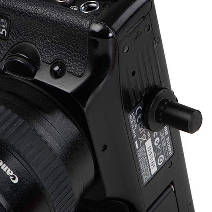 Fox Black Label QR Camera Adaptor Close Up Insert 1