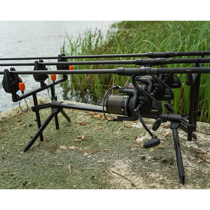 Fox EOS 3 Rod Pod In Use