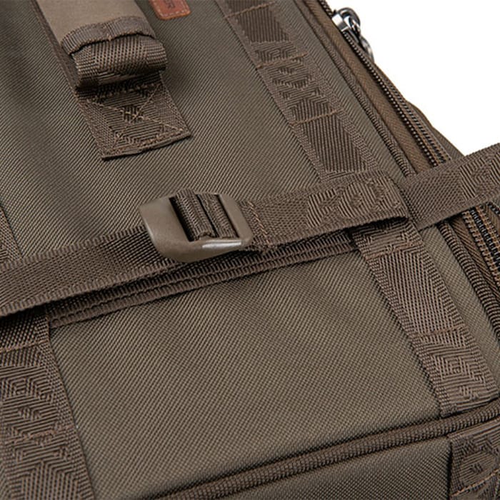 Fox Explorer Rucksack Medium Close Up 5