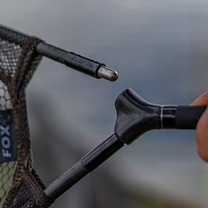 Fox Horizon X6 Carbon Camo Landing Net In Use 3