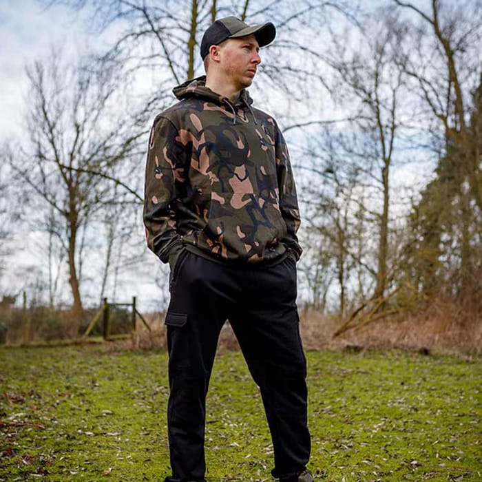 Fox Lightweight Camo Pullover Hoodie In Use 4