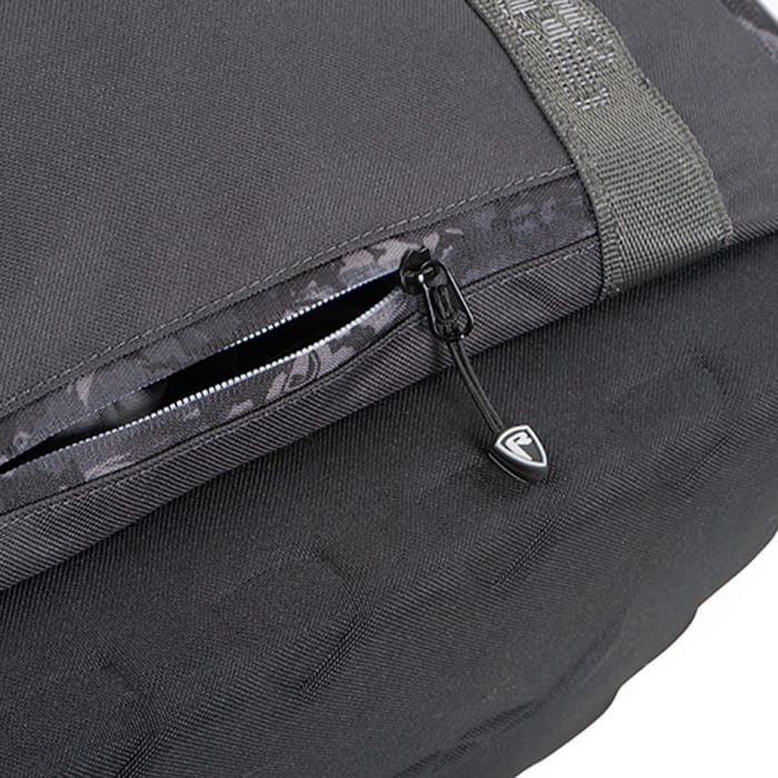 Fox Rage Voyager Camo Medium Carryall Close Up 4