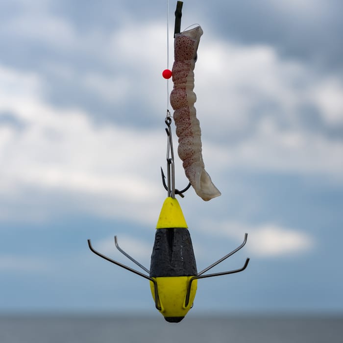 Gemini Breakout Grip Fishing Leads Yellow In Use 2