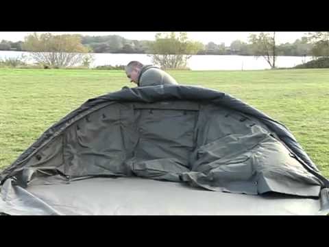 Lee Collings demonstrates the Chub Visor Bivvy....
