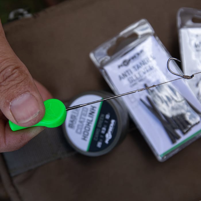 Korda Basix Baiting Needle Lifestyle 2