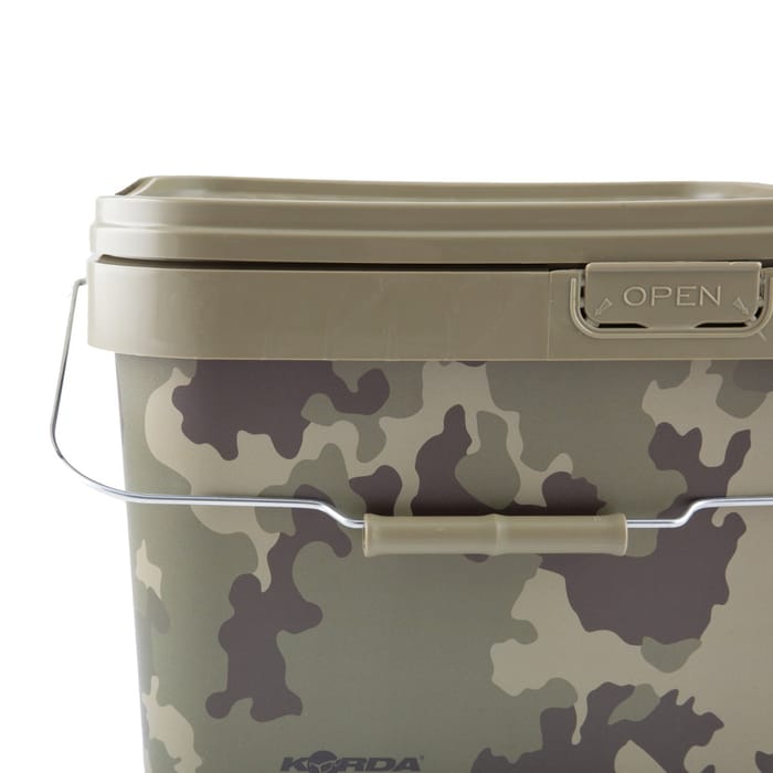 Korda Compac Bucket 10L Close Up 1