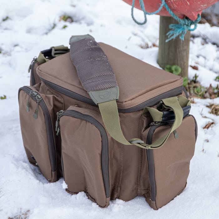 Korda Compac Fishing Carryall Small In Use 8