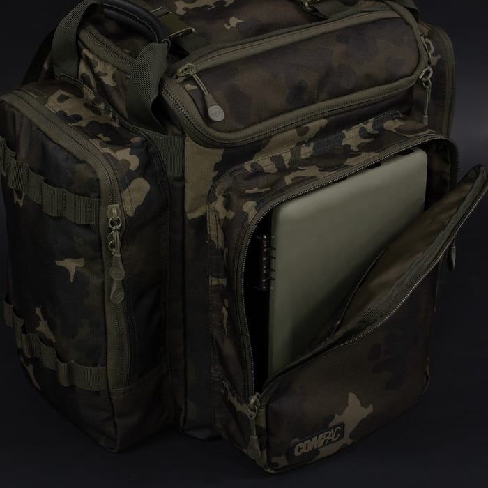 Korda Compac Dark Kamo Rucksack 30L 3