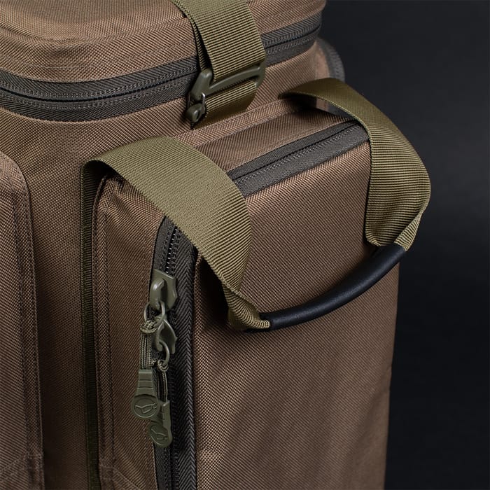 Korda Compac Large Framed Fishing Carryall Close Up 3