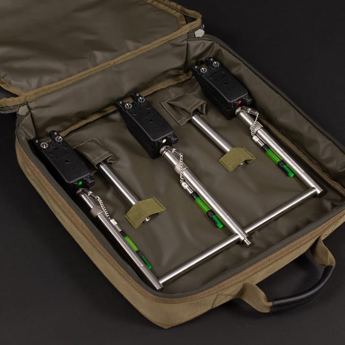 Korda Compac Olive Singlez Bag In Use Example 2
