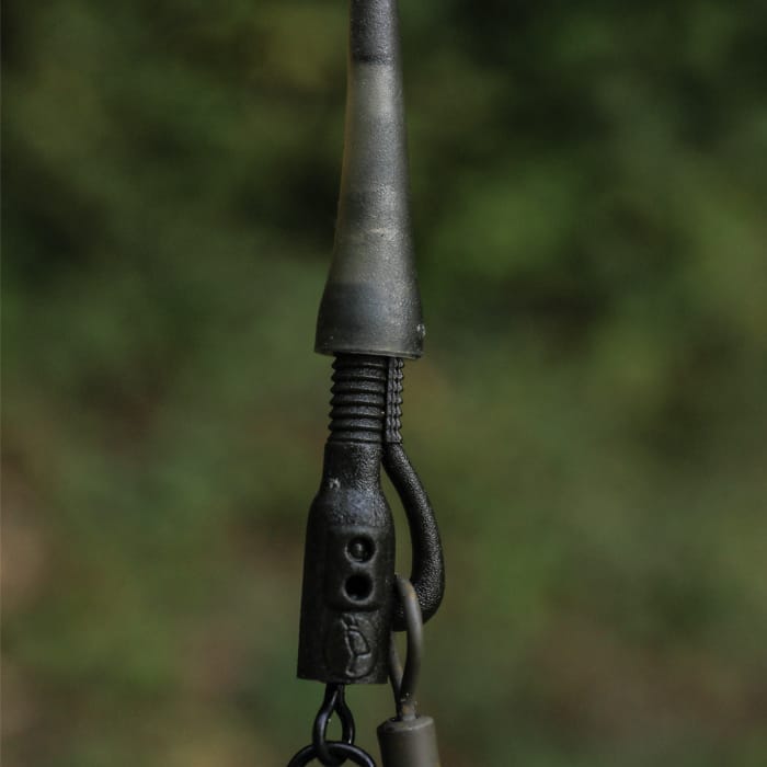 Korda Dark Matter Lead Clip Action Pack in Use 2