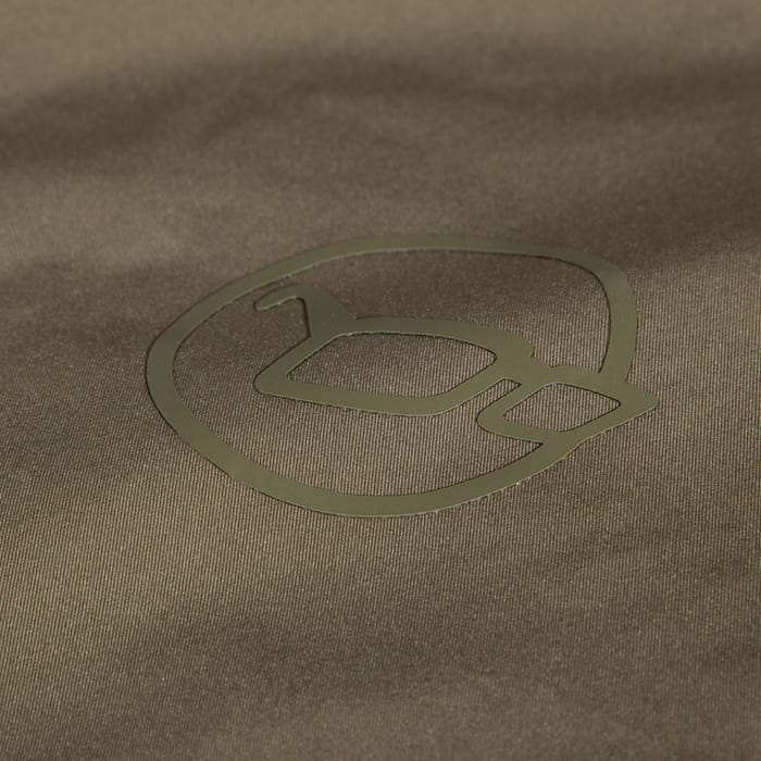 Korda Dry Kore Bedchair Cover 3