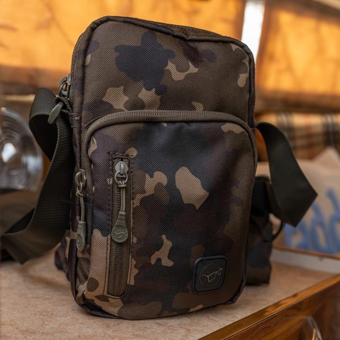 Korda Essentials Pouch - Dark Kamo