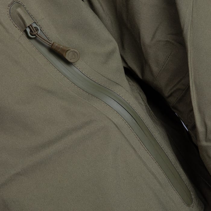 Korda Kore Drykore Fishing Jacket Olive Close Up Zip