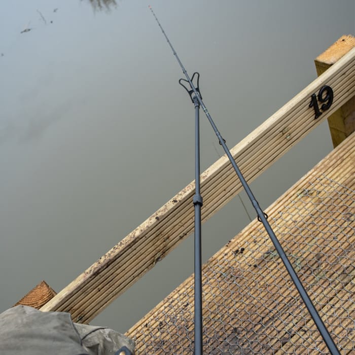 Korum Any Fishing Chair Telescopic Feeder Arm 2