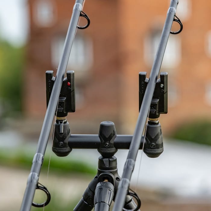 Korum KBI Compact Presentation Set 2 Rod In Use  3