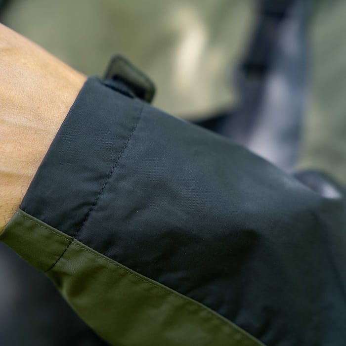 Korum Neoteric 5X5 Waterproof Suit Close Up 1