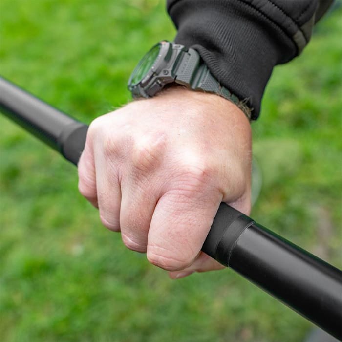 Korum Opportunist XTND 3m Telescopic Fishing Handle In Use Close Up