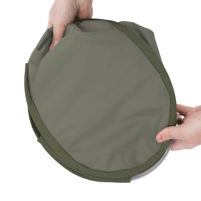 Korum Supa Lite Fast Mat In Use 3
