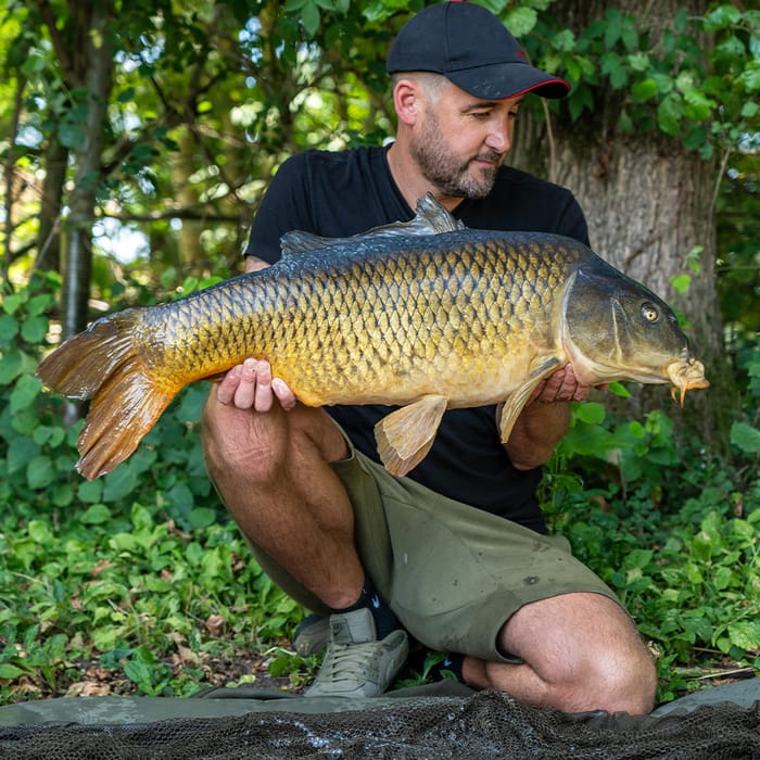 Korda Kaizen Green Floater Rod In Use 2