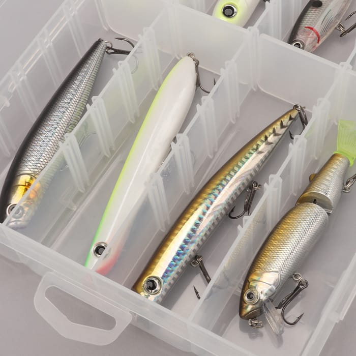 Discover Saltwater Predators Lure Box - Hard Body -8 Pieces 1