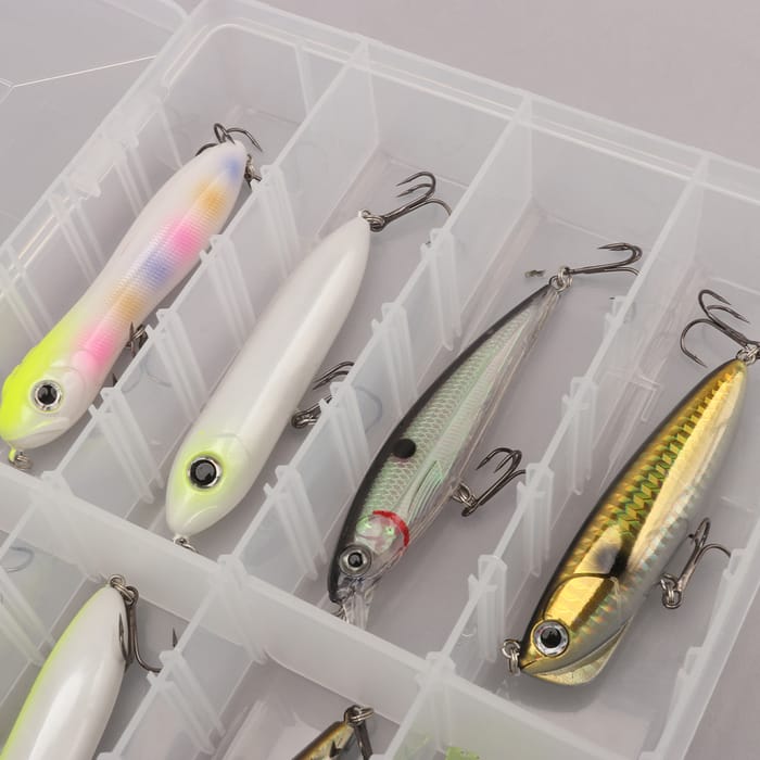 Discover Saltwater Predators Lure Box - Hard Body -8 Pieces 2