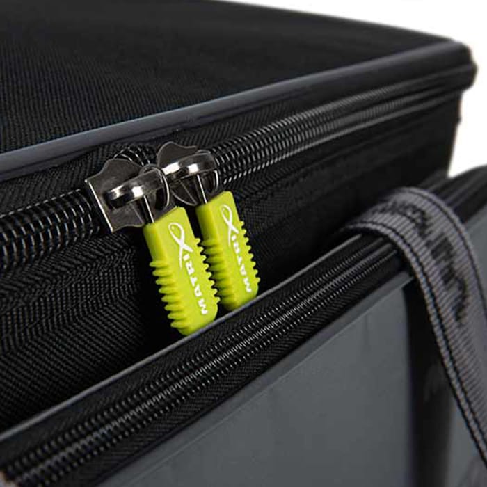 Matrix Aquos Ultra Bait Cool Bag Close Up 1