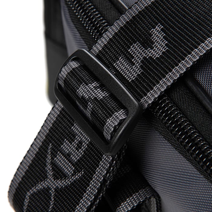 Matrix Ethos Tackle & Bait Bag Close Up 5