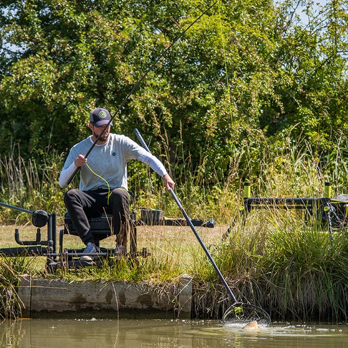 Matrix Horizon Ultra Pro Landing Net Handle
