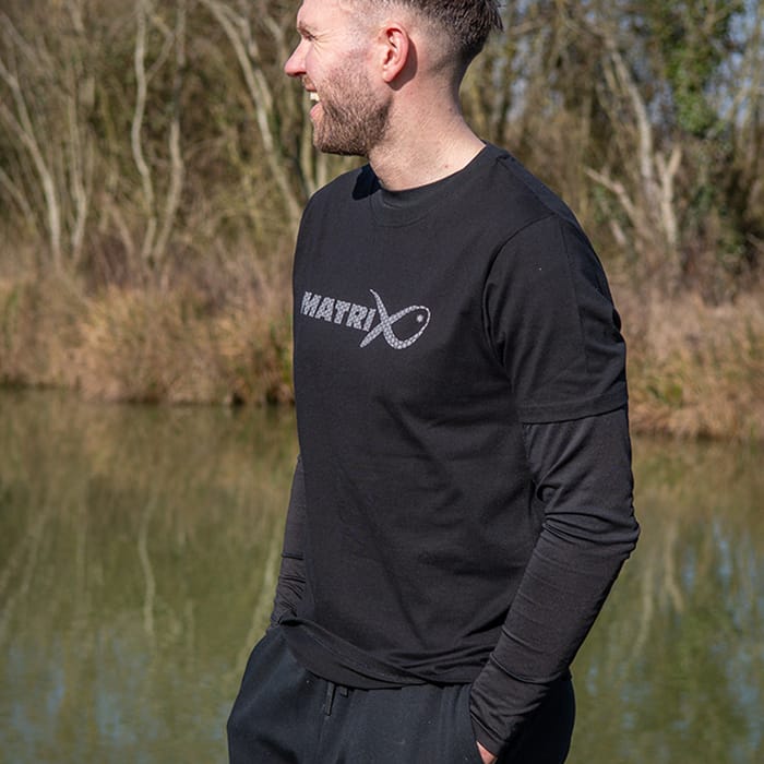 Matrix Large Fade Logo T-Shirt - Black / Grey