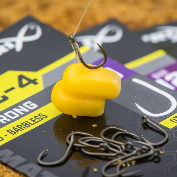 Matrix MXC-4 X-Strong Eyed Barbless Hooks 4