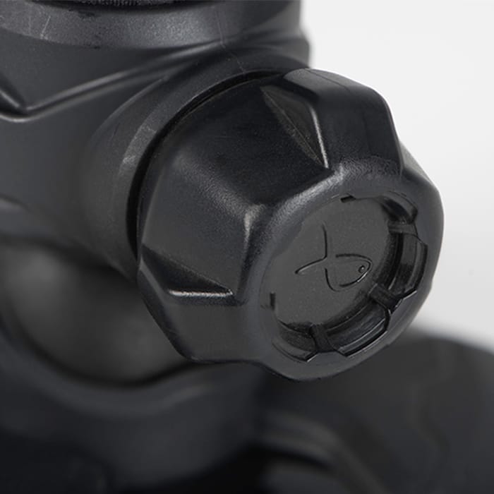 Matrix XR36 Extending Legs x2 Close Up 1